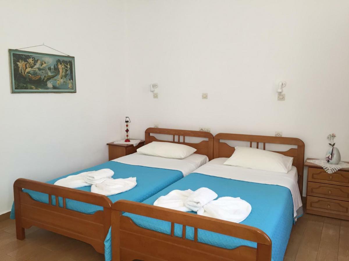 Livanina Apartments Kampos Marathokampou Екстер'єр фото
